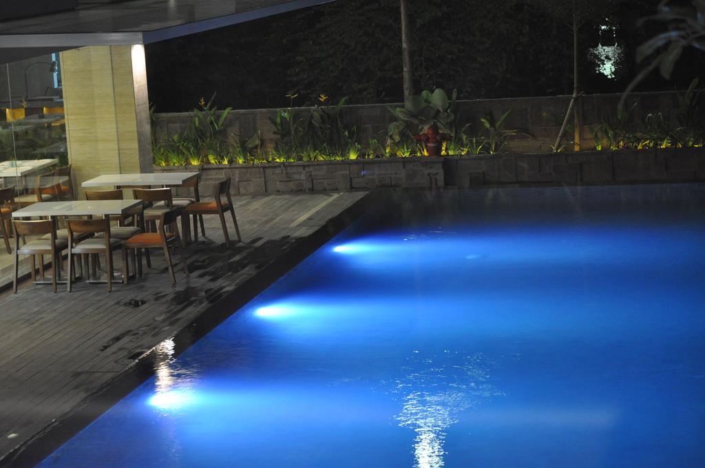 HARRIS Hotel Kuta Galleria - Bali Dış mekan fotoğraf