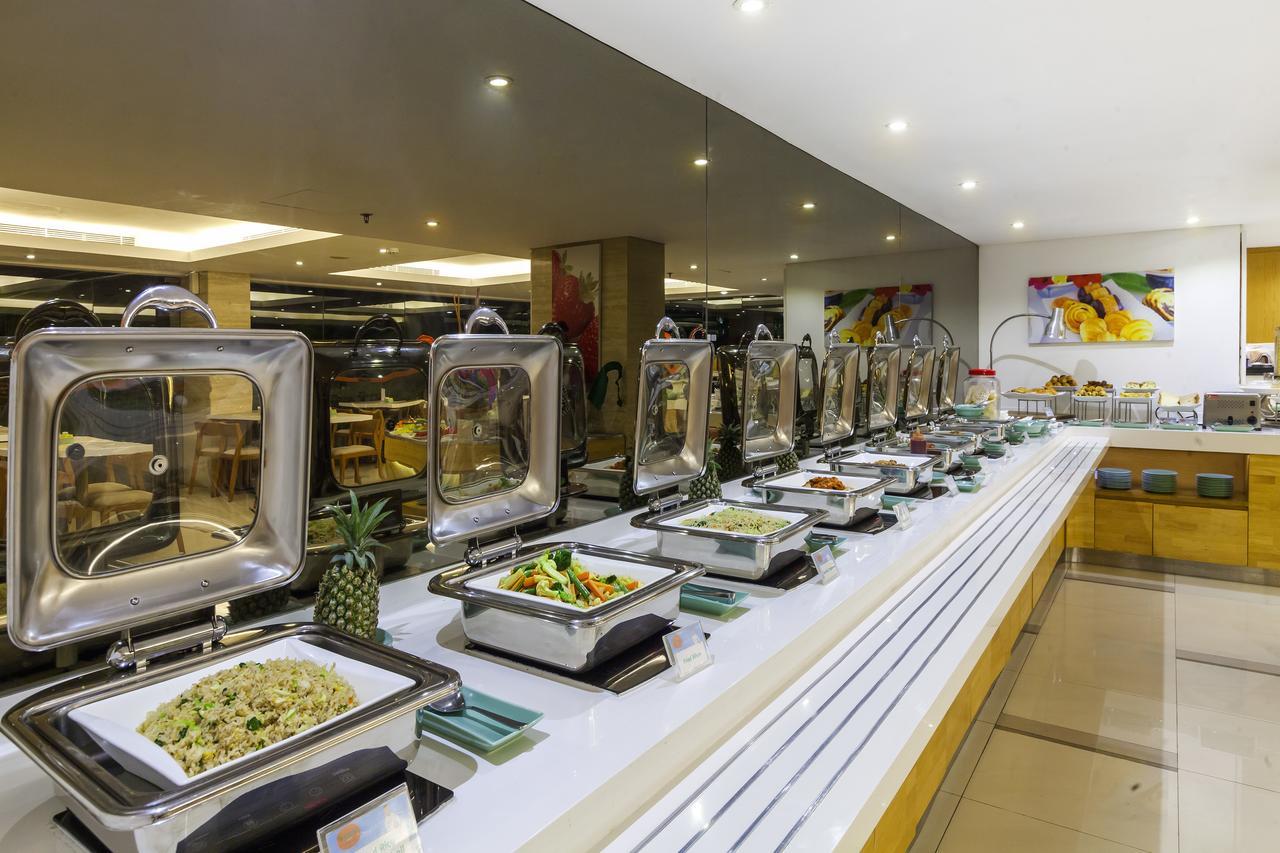 HARRIS Hotel Kuta Galleria - Bali Dış mekan fotoğraf
