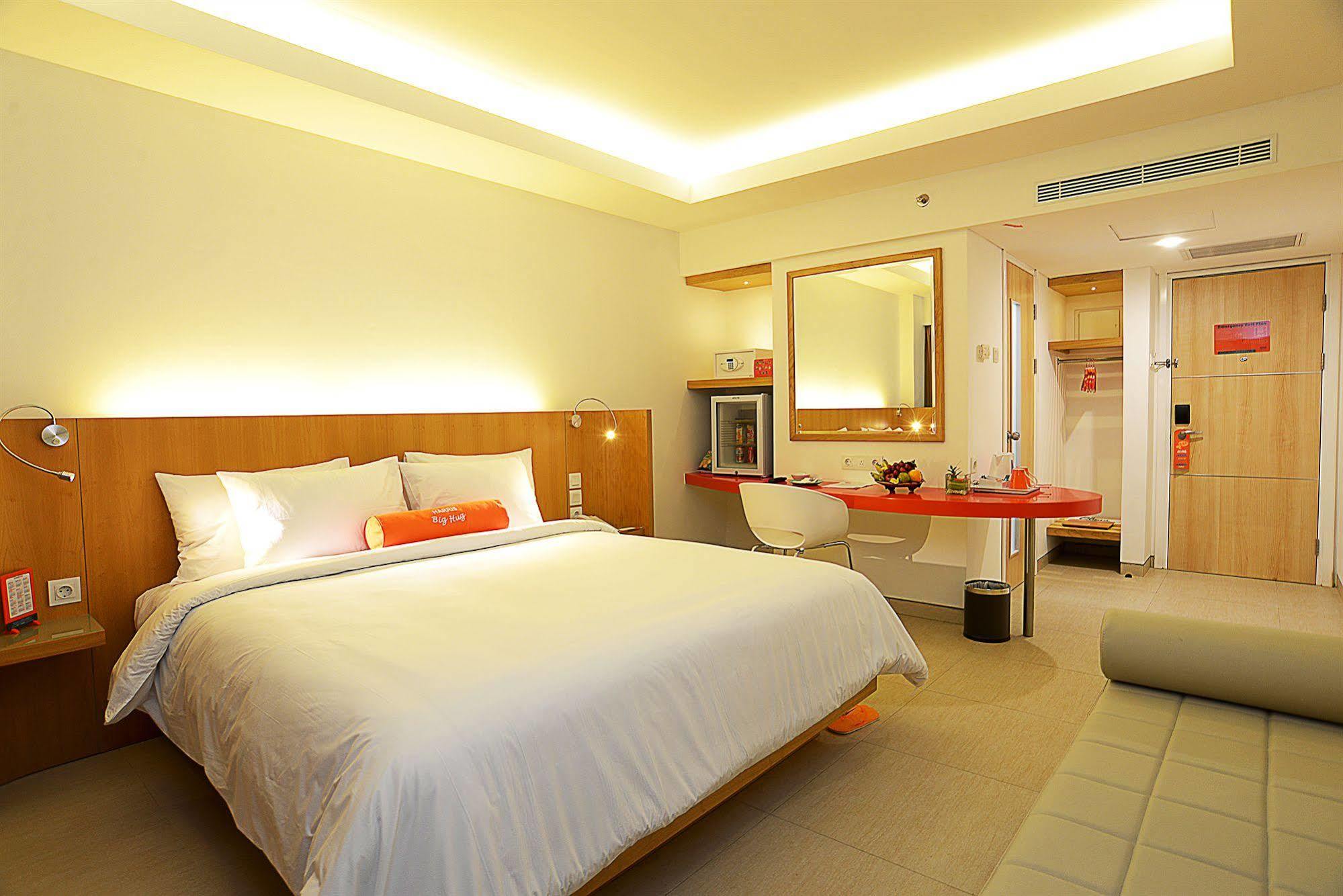 HARRIS Hotel Kuta Galleria - Bali Dış mekan fotoğraf
