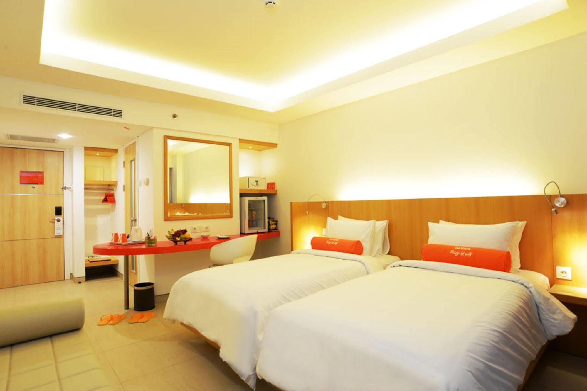 HARRIS Hotel Kuta Galleria - Bali Dış mekan fotoğraf