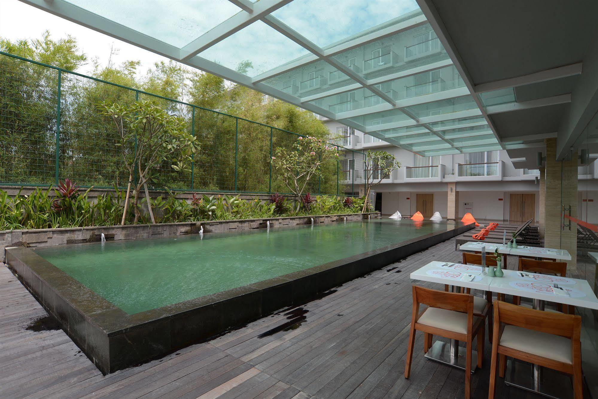 HARRIS Hotel Kuta Galleria - Bali Dış mekan fotoğraf