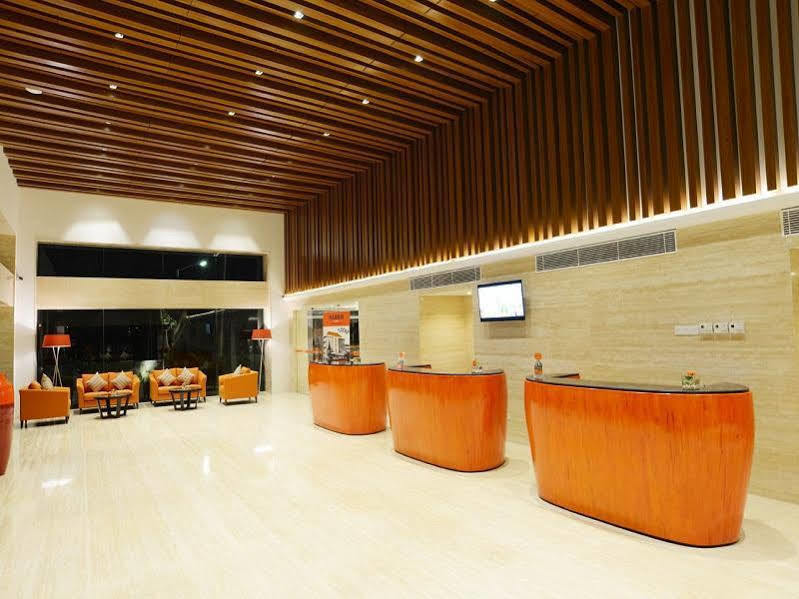 HARRIS Hotel Kuta Galleria - Bali Dış mekan fotoğraf